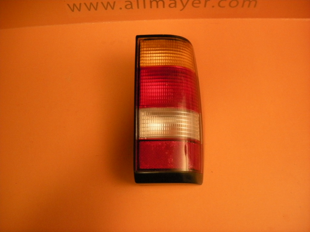 Neues Rücklicht links für Opel Kadett D DX – Bild 3