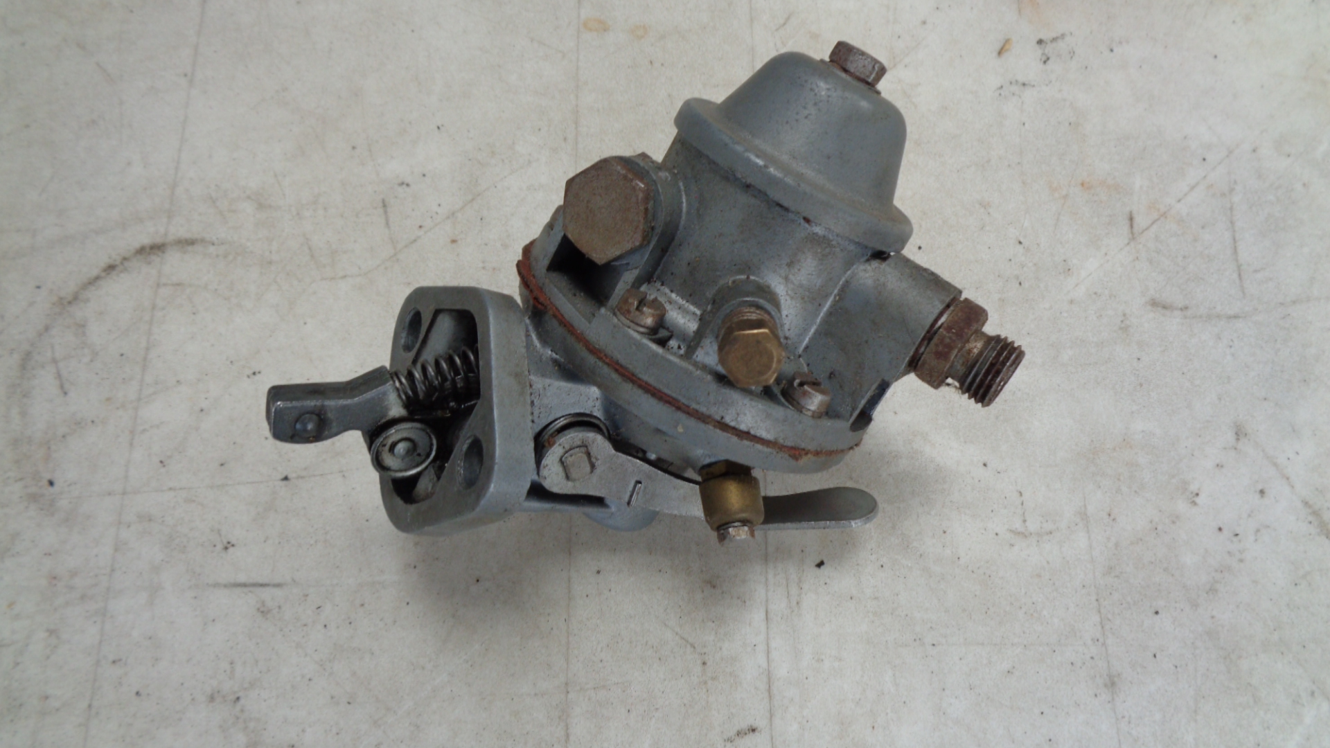 Benzinpumpe für alle Mercedes Ponton und 190 SL – Bild 2