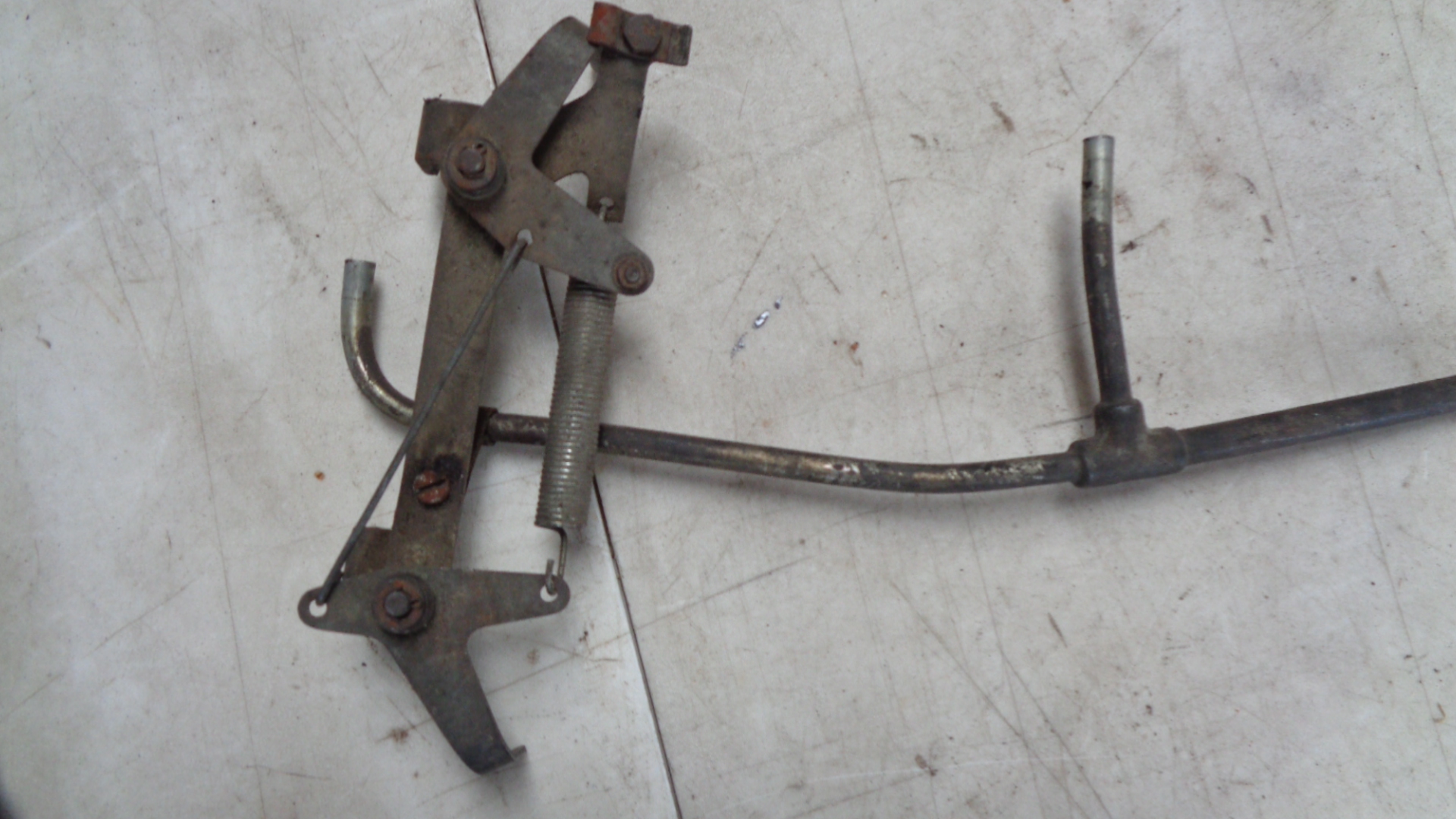 Lagerbock für Heißstarterzug für Mercedes 190 SL – Bild 2