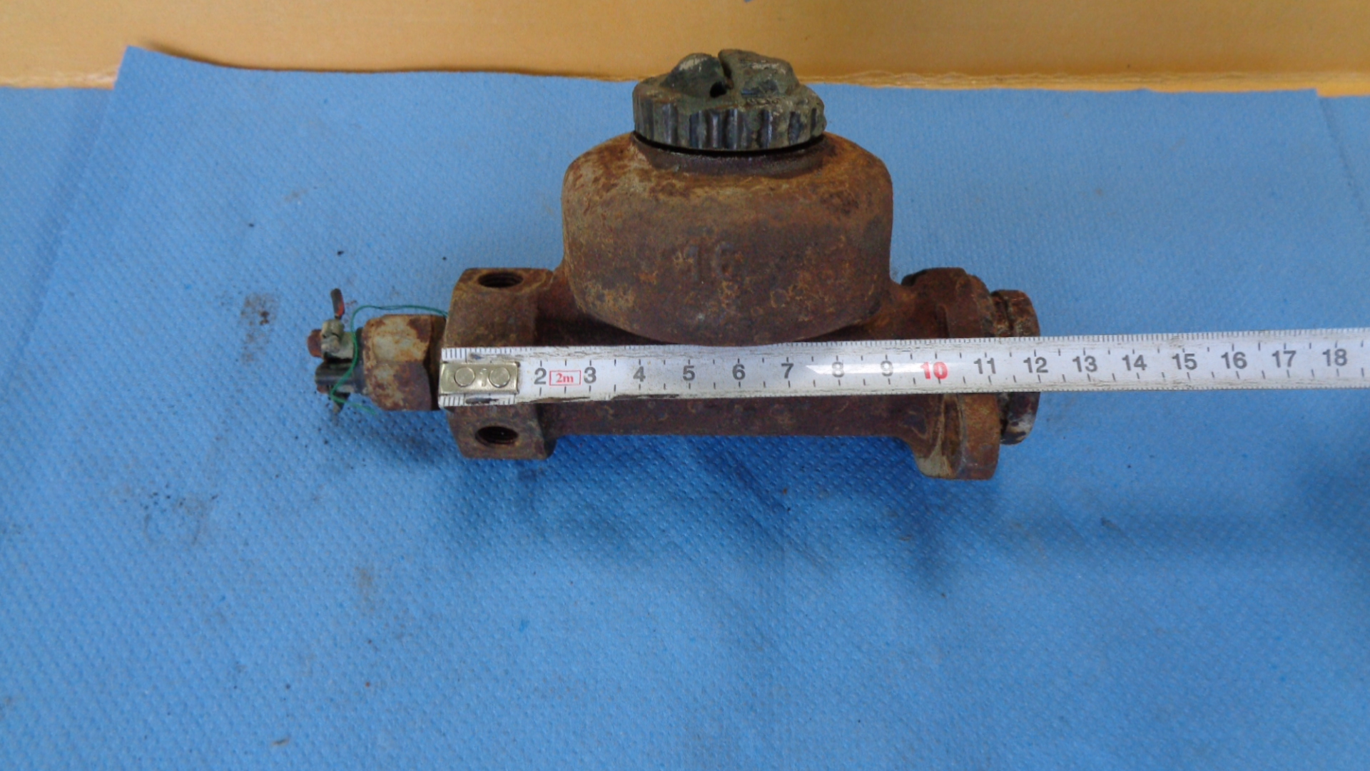 Hauptbremszylinde, Mercedes Vorkrieg? – Bild 2