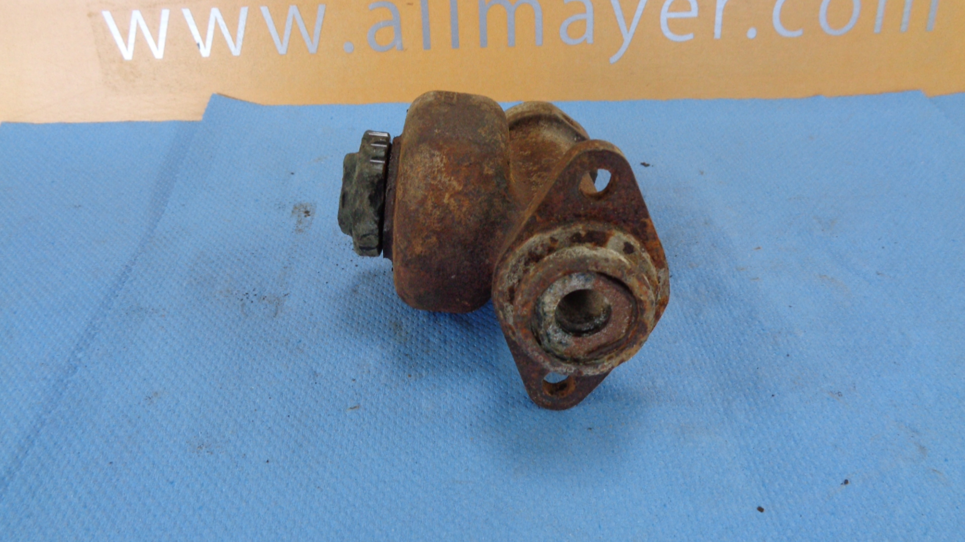 Hauptbremszylinde, Mercedes Vorkrieg? – Bild 3