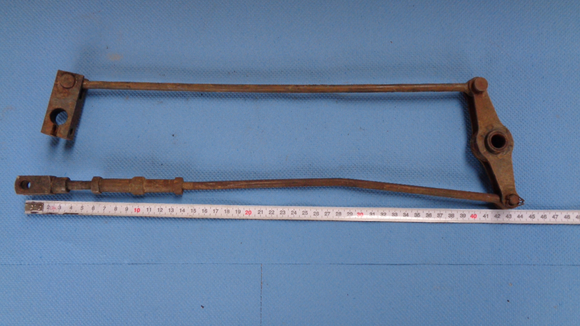 Hebel und Gestänge für Kupplungsbetätigung, für Mercedes 170 W136 – Bild 2