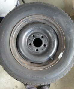 Satz Stahlfelgen mit Winterreifen für Mercedes W114, W115, W123