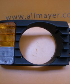 Neues Scheinwerfergrill rechts mit Blinker für Iveco OM Z-Serie. Zeta u. Magirus Deuz