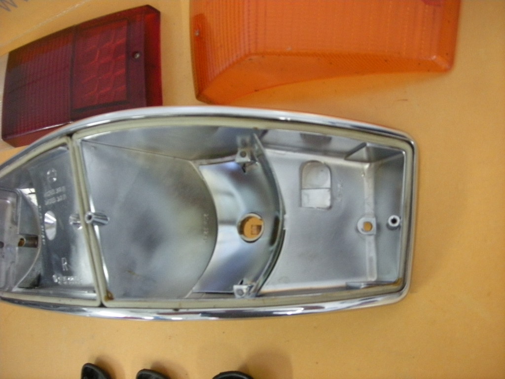 Rückleuchte rechts, gebraucht für VW Typ 4 – Bild 4