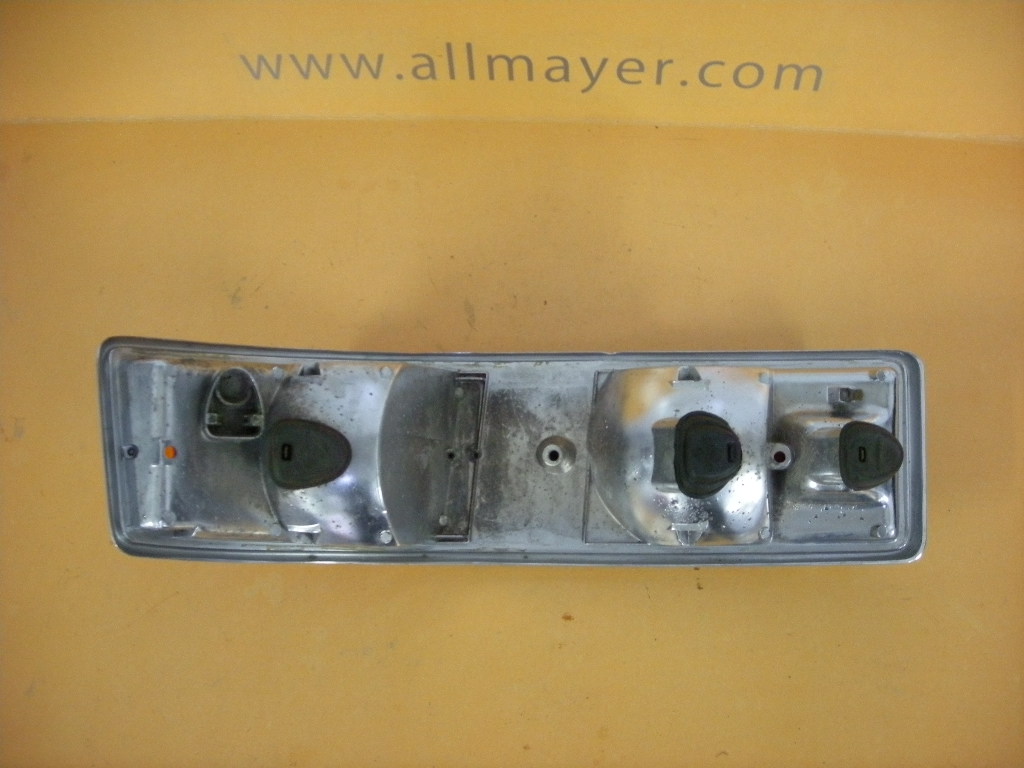 Rückleuchte rechts, gebraucht für VW Typ 4 – Bild 6