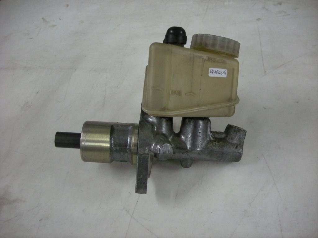 Hauptbremszylinder für Mercedes W126 Serie II – Bild 3