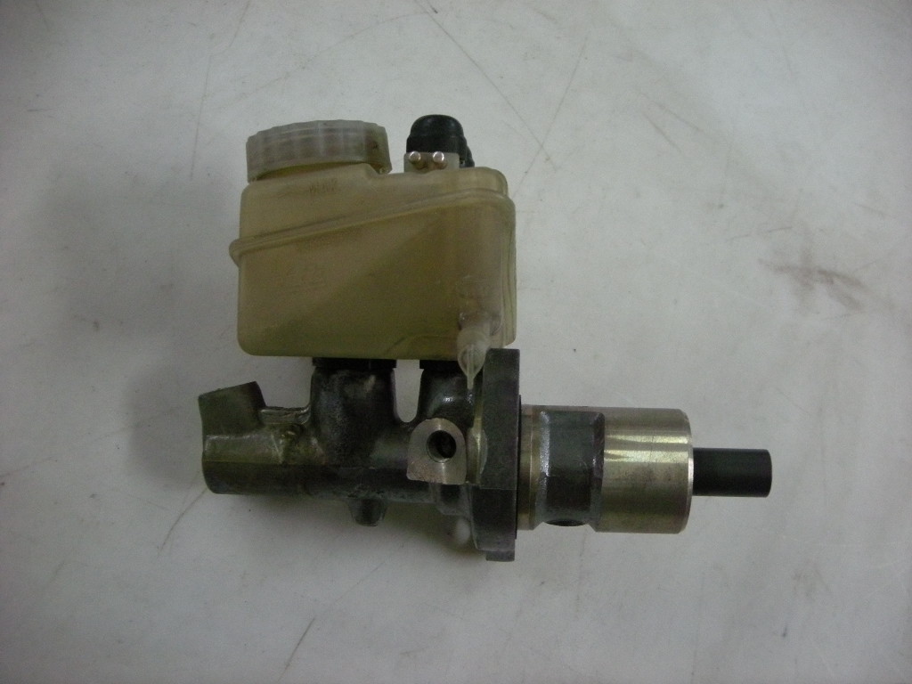 Hauptbremszylinder für Mercedes W126 Serie II