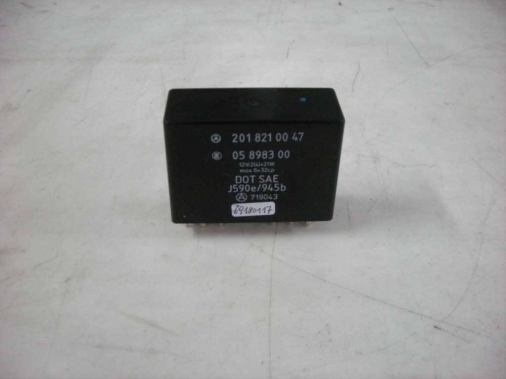 Blinker- Relais für Mercedes W124, W126, W201, W202 – Bild 2